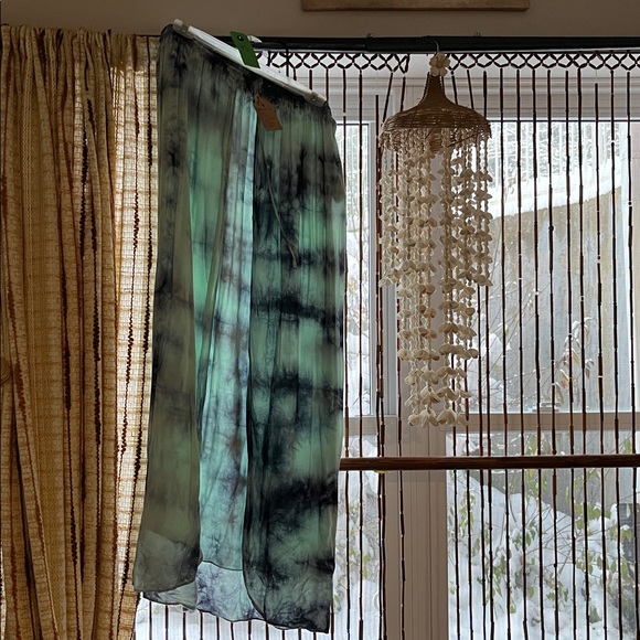 Forever 21 Dresses & Skirts - Forever 21 Tie-Dye Rayon Maxi Skirt – Breezy Boho Beach Cover-Up (Size M)